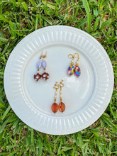 Load image into Gallery viewer, Vintage American Beads Piercing