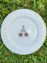 Load image into Gallery viewer, Vintage American Beads Piercing