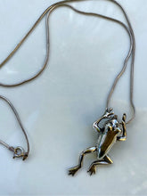 Load image into Gallery viewer, Sterling Silver 925 Frog Necklace