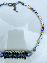 Load image into Gallery viewer, Zebra Chocker